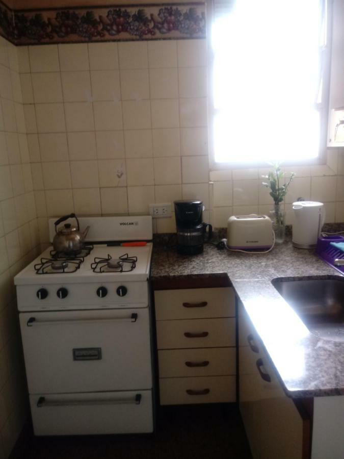 Calido En Parque Lezama Apartment Buenos Aires Bagian luar foto