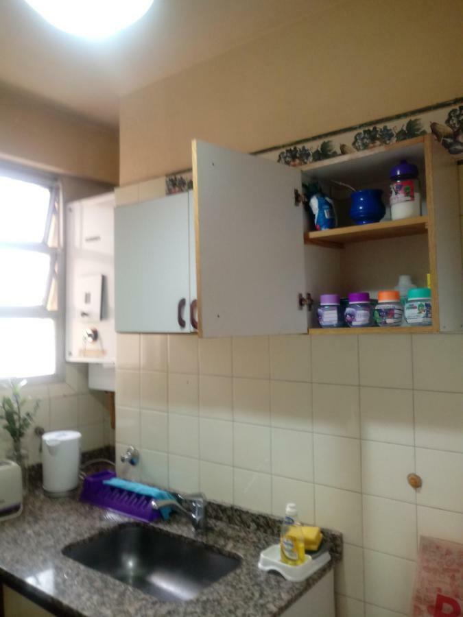 Calido En Parque Lezama Apartment Buenos Aires Bagian luar foto